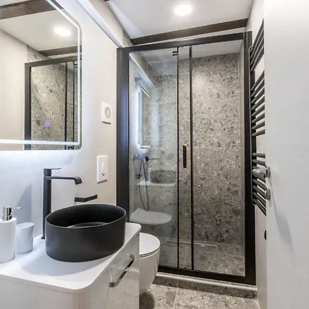 Old Town Matusko 3* سبليت