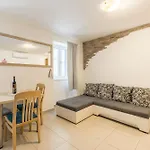 Bed and Breakfast Old Town Matushko 3*