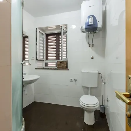 Old Town Matushko Bed & Breakfast 3*