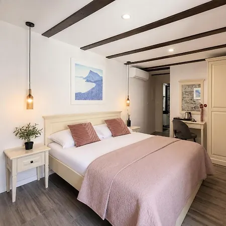 Old Town Matushko Bed & Breakfast Split
