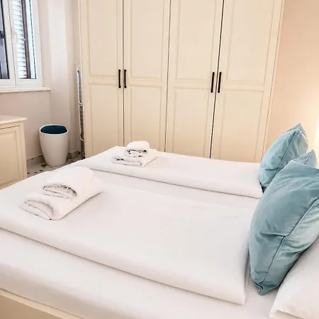 Bed & Breakfast Old Town Matushko 3*