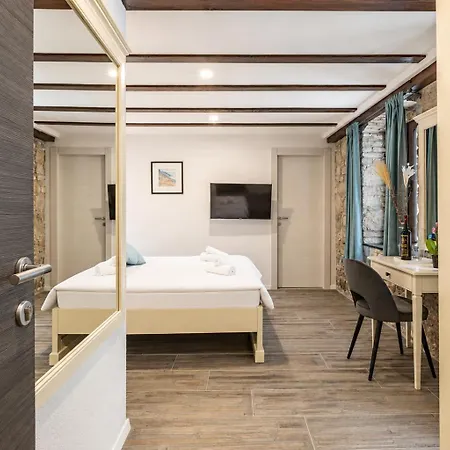 Bed & Breakfast Old Town Matushko 3*