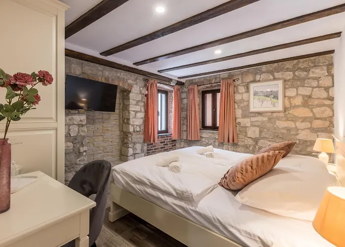 Nocleg ze śniadaniem Old Town Matusko 3*