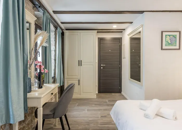 Old Town Matusko 3* Split