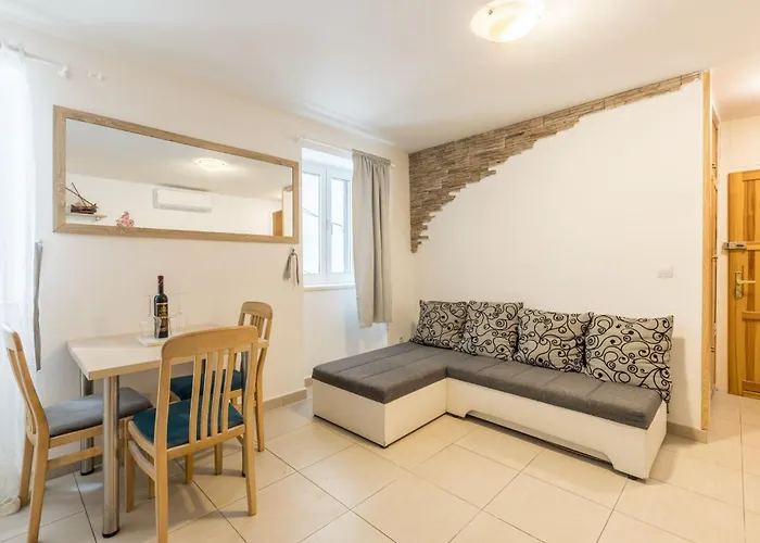 Bed & Breakfast Old Town Matusko 3*