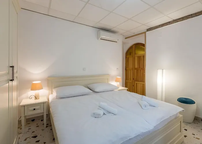 Old Town Matusko Split